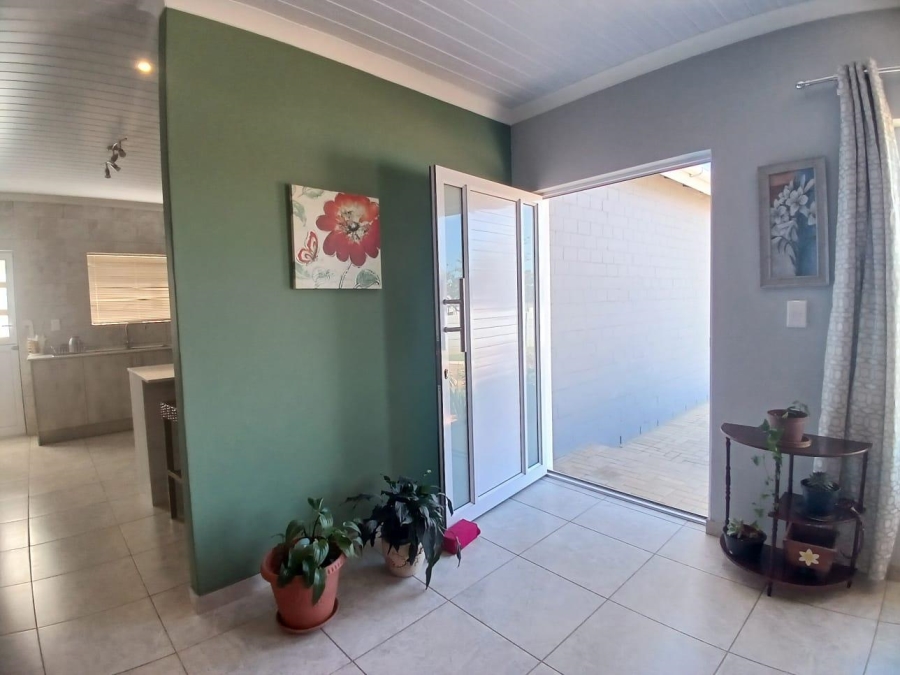 3 Bedroom Property for Sale in Tafelzicht Western Cape